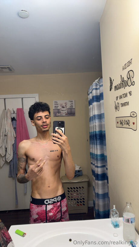 Realkingno ホットなスター ギャラリー