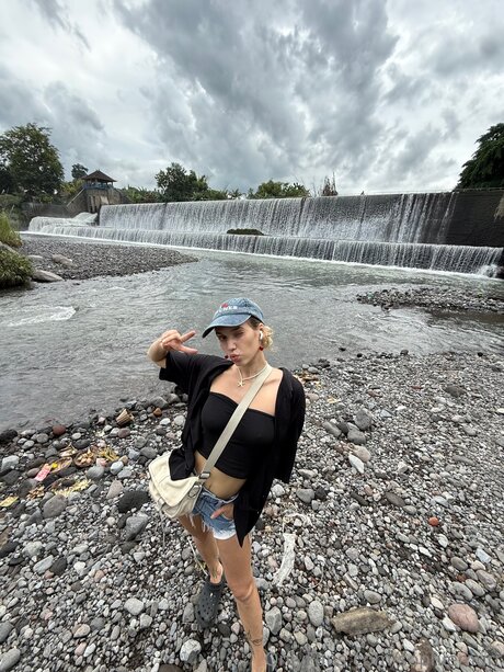 Sophiemurr ポルノスター ヌード 画像