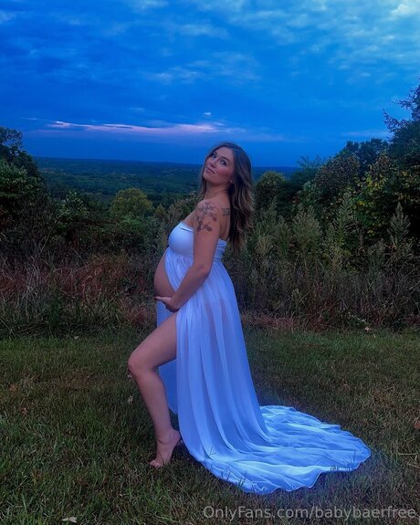 Babybaerfree ホットなスター 画像