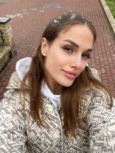 Elizabethswann 可愛いモデル 写真