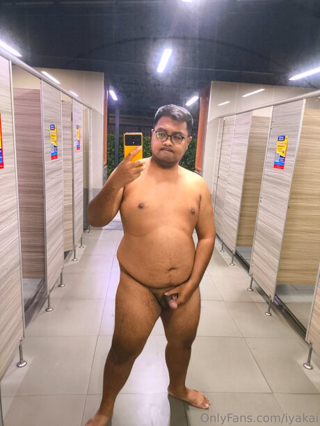 Iyakai ホット女優 写真