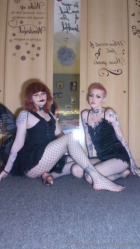 黒檀のシャワー OnlyFans ホットセクシー ギャラリー