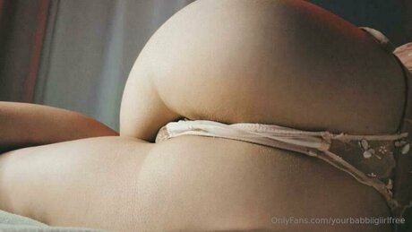 Yourbabbiigiirlfree 無料のスター 写真