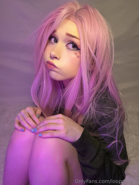 マッサージ動画 OnlyFans アートヌード 写真