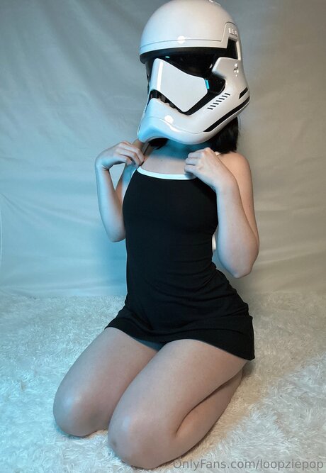 アジア人寝取られOnlyFans トップ 画像