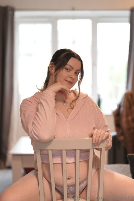 Hollibaby69 素敵なモデル 写真