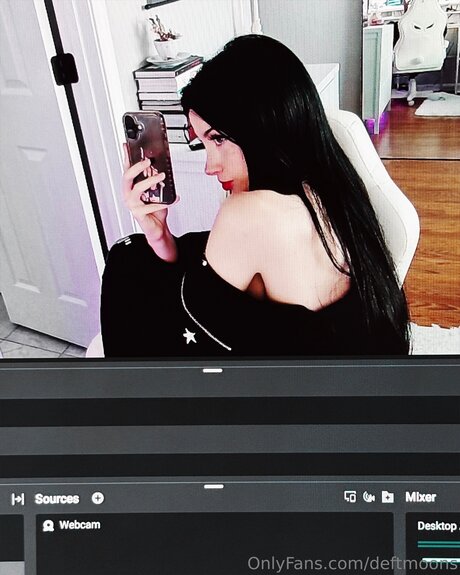 ティーンのおっぱいOnlyFans セクシーヌード 写真