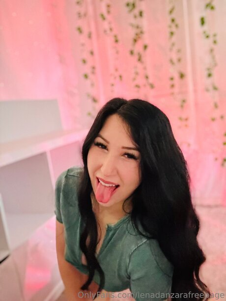 ティーンプッシーOnlyFans アート裸 写真