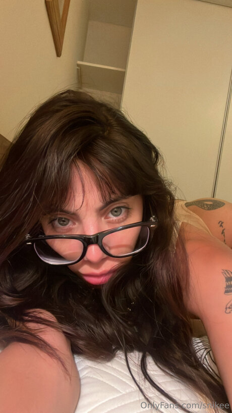 裸のプリンセスOnlyFans 美しいxxx 写真