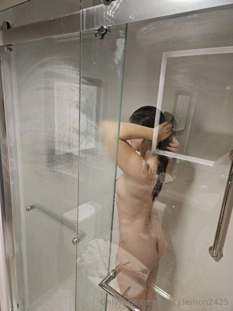 Spicy Lemon2425 アダルトモデル 写真