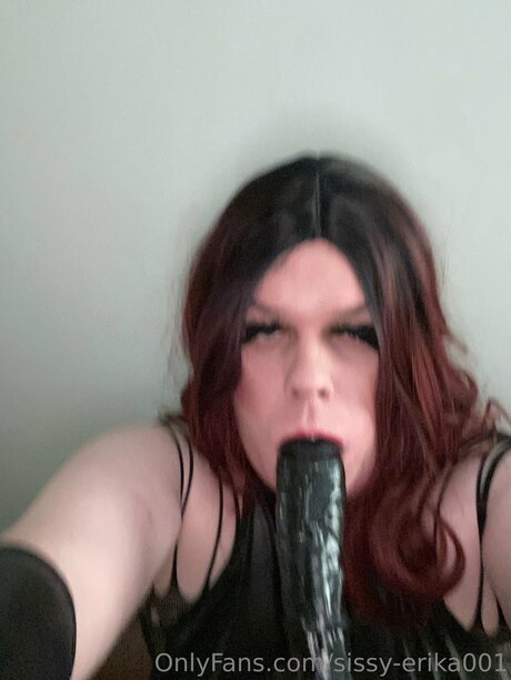 Sissy Erika001 profile image