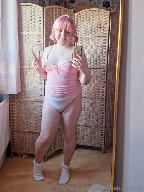 ブルネットのPOV OnlyFans アートxxx 画像