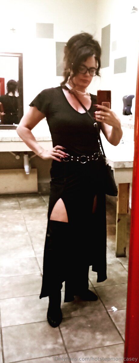 Hotstepmomcasey ポルノスター セックス 写真