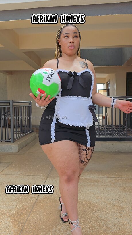 Paulabaes Xo XXXモデル 写真