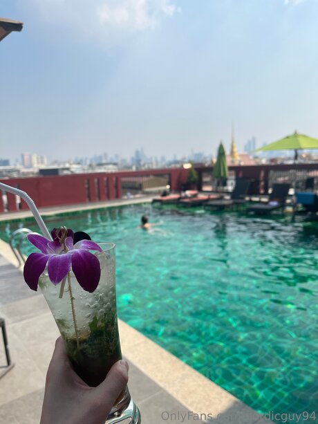 ルビーオンリーファン ポルノ 画像