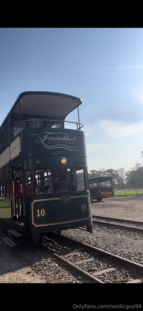 美しいベイビーOnlyFans ヌード 写真