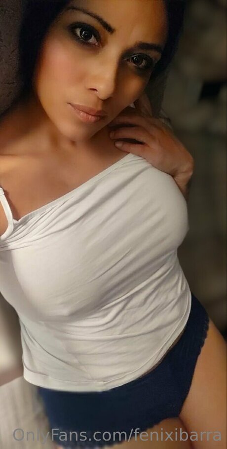 Fenixibarra アダルトモデル 写真