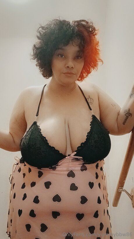 友達のみファン ポルノグラフィック 画像