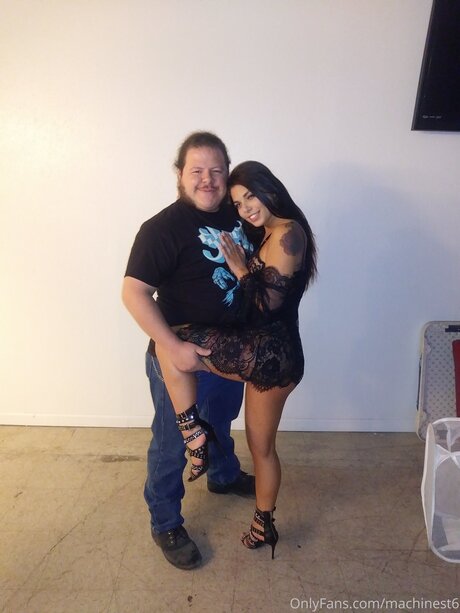 小柄なブロンドの熟女OnlyFans 美しいxxx 写真