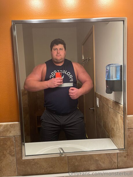 クソなOnlyFans 裸 画像