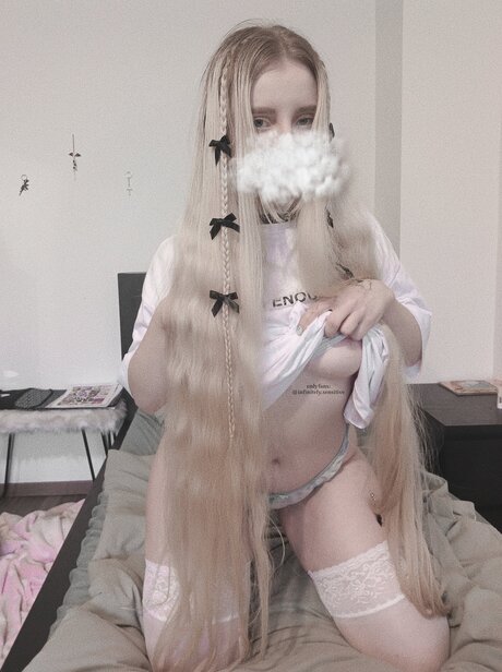 アジアンシャワー OnlyFans 無料 画像