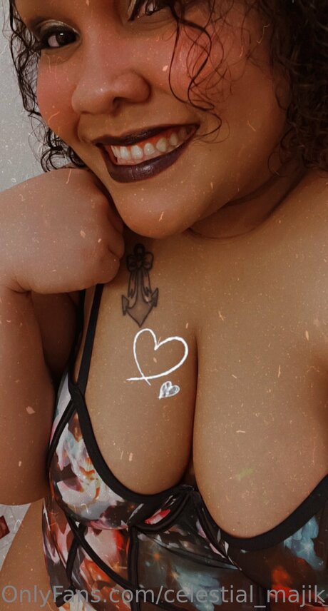 Celestial Majik ポルノスター 素敵 ギャラリー