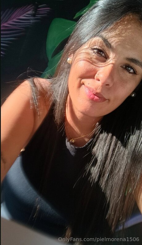 Pielmorena1506 無料女優 写真