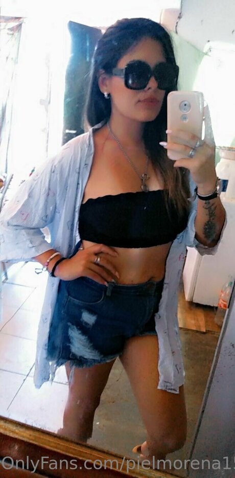 Pielmorena1506 完璧な女優 写真