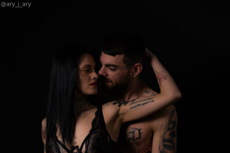 Ary J Ary 完璧なモデル ギャラリー