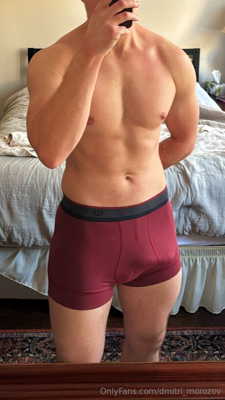 Dmitri Morozov セクシーなポルノスター 写真