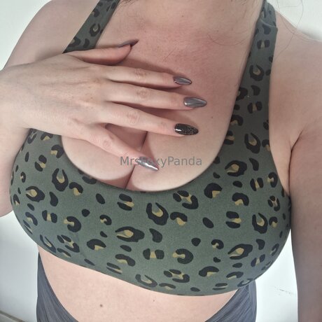 フィットネス熟女OnlyFans トップ 画像