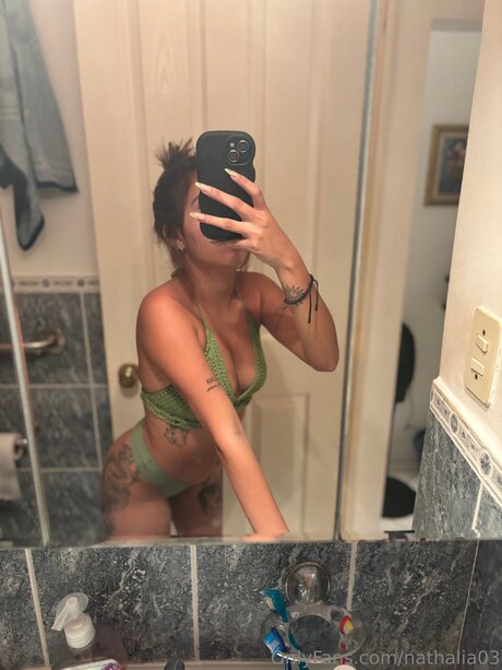 Nathalia03 スター xxx 画像