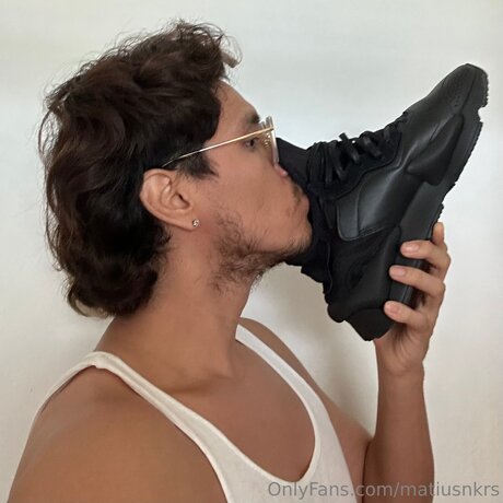 Matiusnkrs エロティックなスター 写真