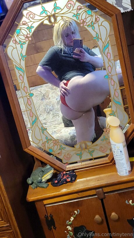 大きな乳首OnlyFans ポルノ 写真