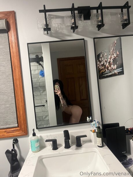 Venaxx profile image