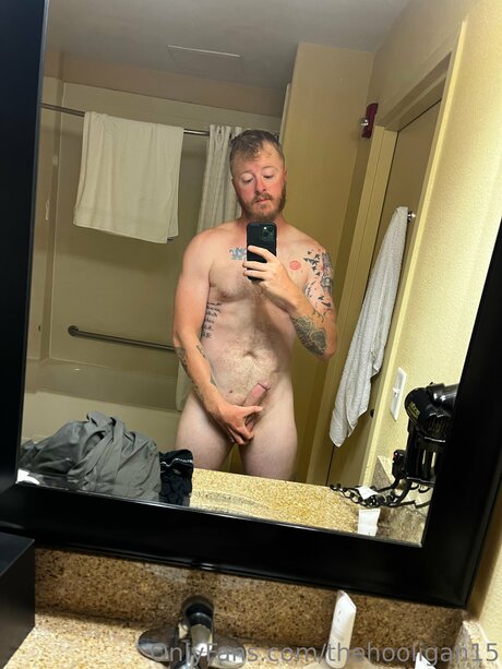 Thehooligan15 裸のポルノスター 写真