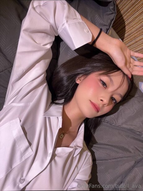 Tsdoll Ava エロティックなモデル 写真