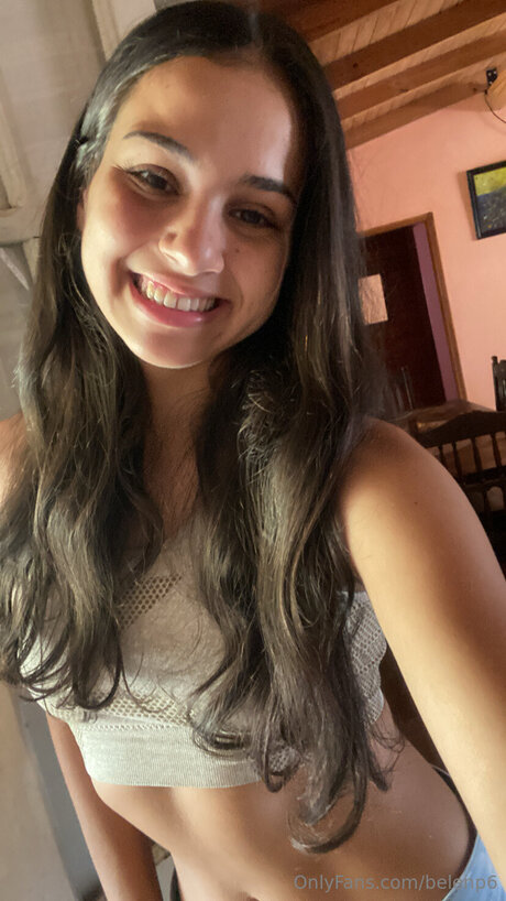 Belenp6 美しいポルノスター ギャラリー