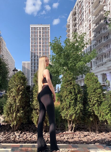 Mimiknox Official ヌードモデル 画像