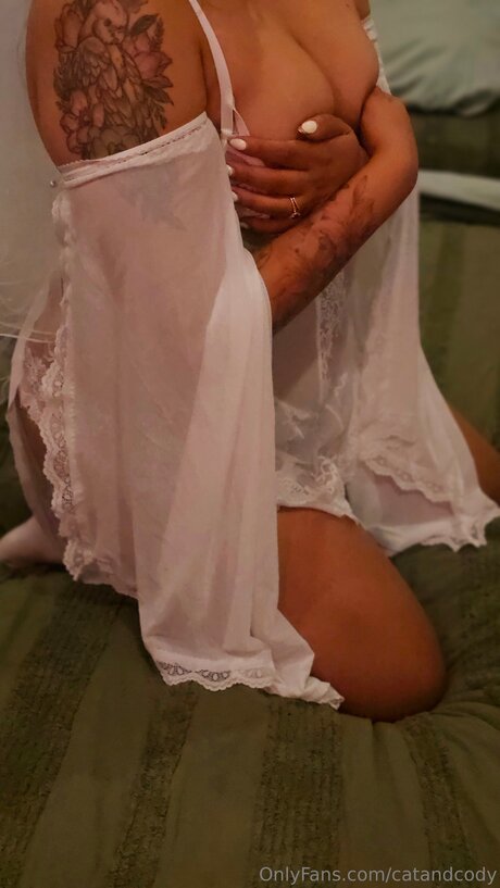 Catandcody 女優 写真