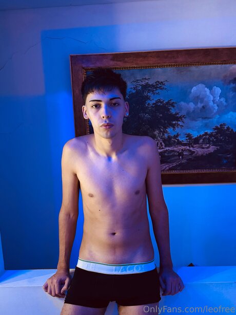 Leofree ヌードモデル ギャラリー