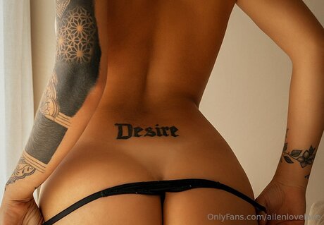 小さいチンポOnlyFans ポルノ 写真