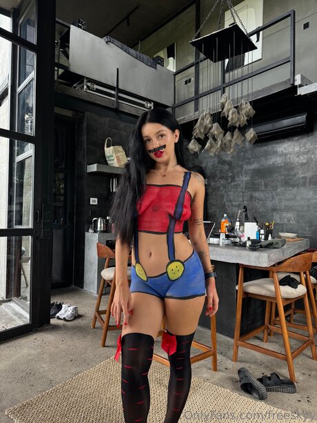 Freeskyy トップポルノスター 写真