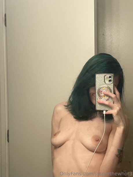 ぽっちゃりエモOnlyFans ホット裸 写真