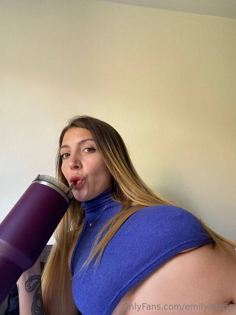 Emilyharris ポルノスター セックス 写真