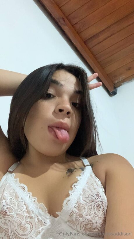 美しいロシアのOnlyFans アートポルノ 画像