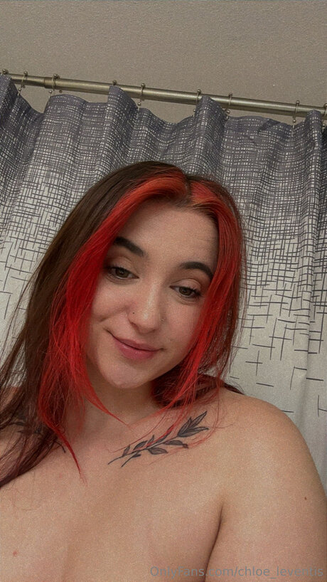 Red W トップポルノスター 画像