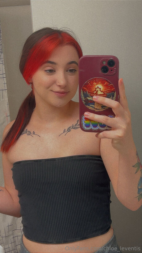 Red W HD女優 写真