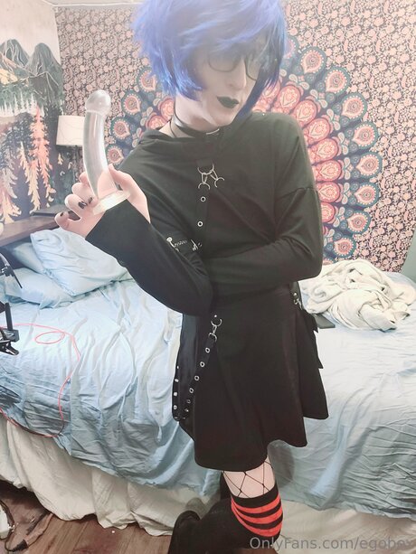 レズビアン ストラップオン OnlyFans ホットxxx 写真