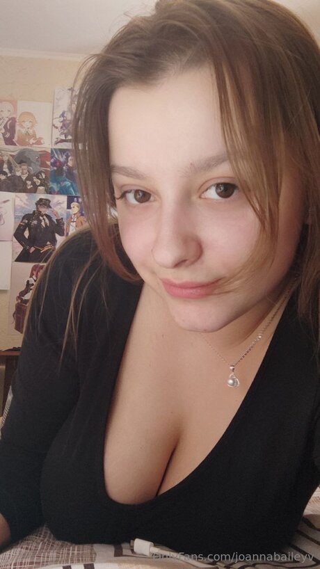 Joannabaileyv 裸モデル 写真